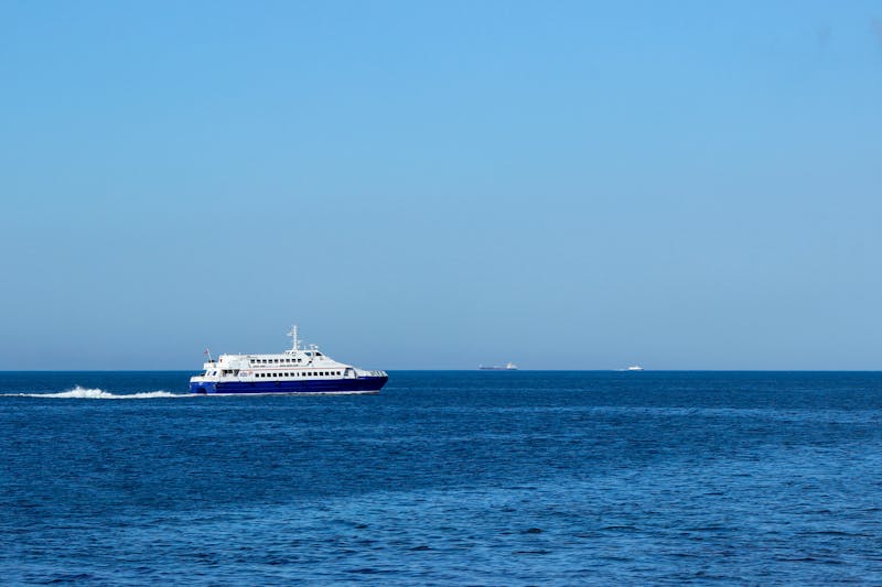 Ferry CORSICA linea en traversée sur la Méditerranée entre Marseille et la Corse